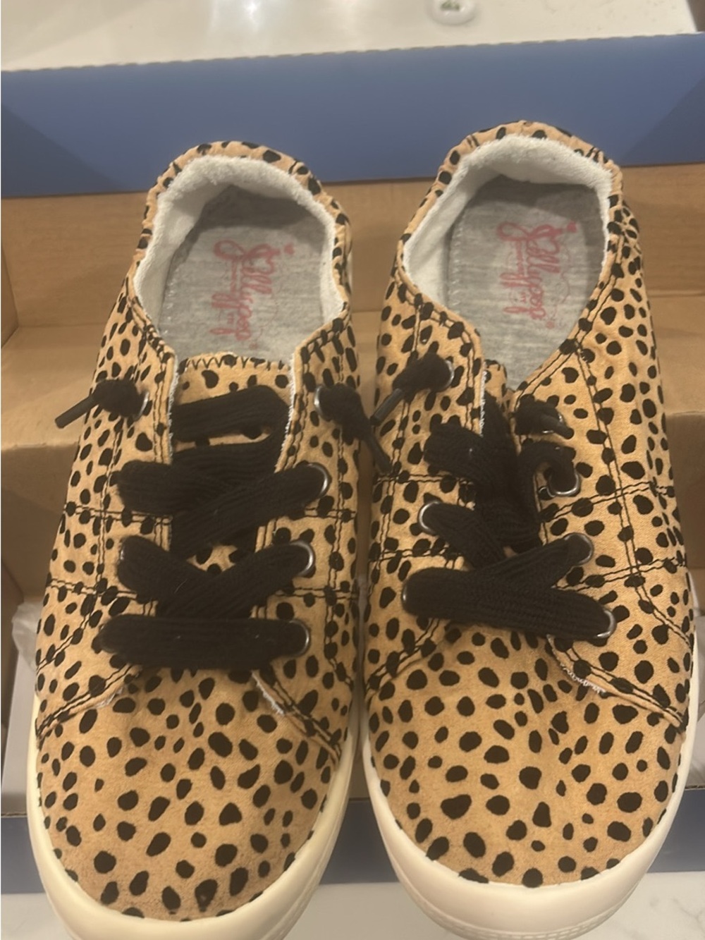 Leopard Print Casual Sneakers with Black Laces - Picture 1 of 3